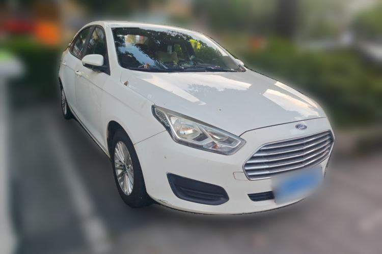 Used Ford Escort 2017 1.5L Automatic Comfort Model Front Right 45 Deg