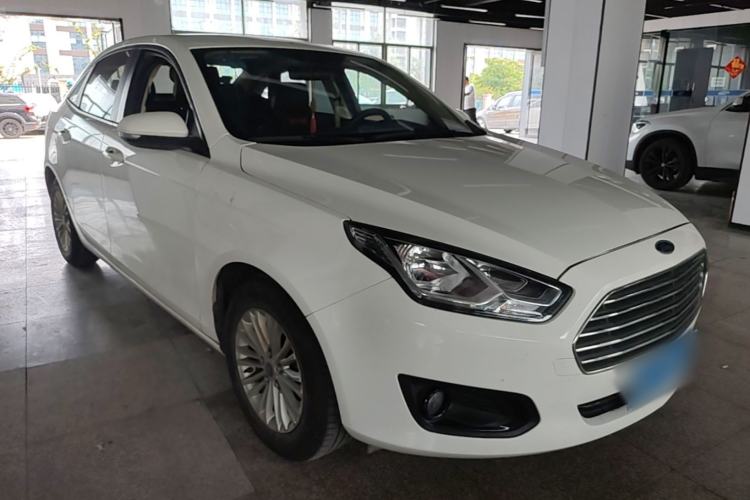Used Ford Escort 2017 1.5L Automatic Comfort Model Front Right 45 Deg