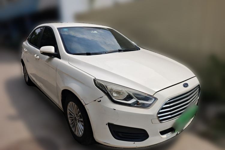 Used Ford Escort 2017 Revised Version 1.5L Automatic Comfort Edition Front Right 45 Deg