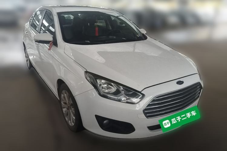 Used Ford Escort 2017 Happiness Edition 1.5L Automatic Fashion Version Front Right 45 Deg