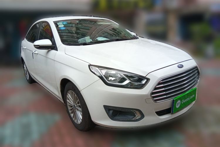 Used Ford Escort 2017 Revised Version 1.5L Manual Comfort Edition Front Right 45 Deg