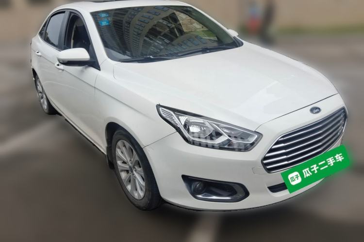 Used Ford Escort 2017 1.5L Automatic Comfort Model Front Right 45 Deg