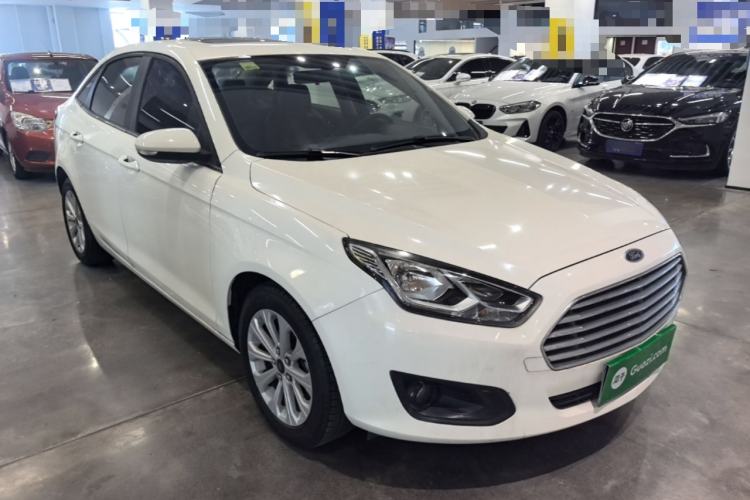 Used Ford Escort 2017 Happy Edition 1.5L Manual Fashion Model Front Right 45 Deg