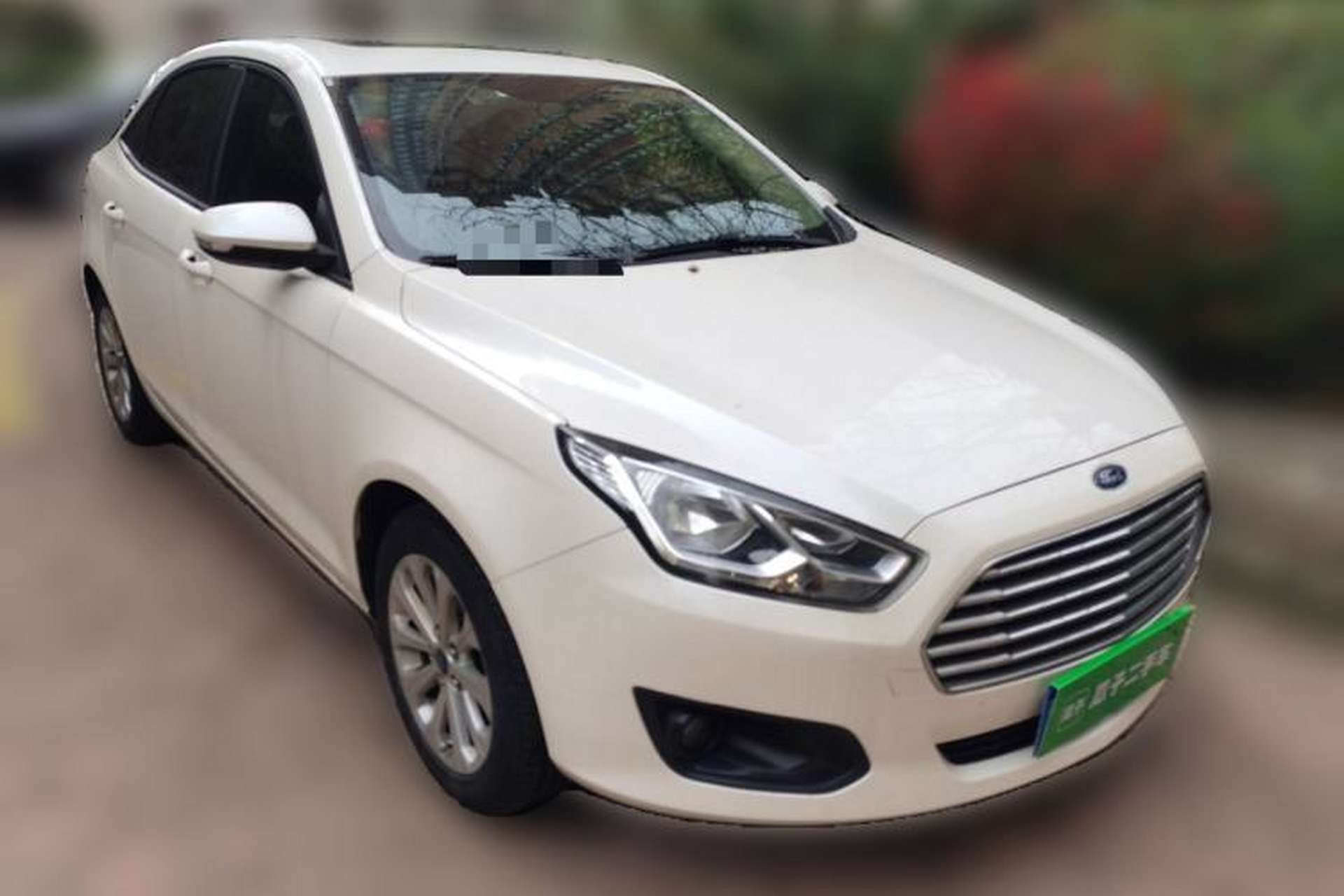 Used Ford Escort 2017 Happiness Edition 1.5L Automatic Fashion Version Front Right 45 Deg