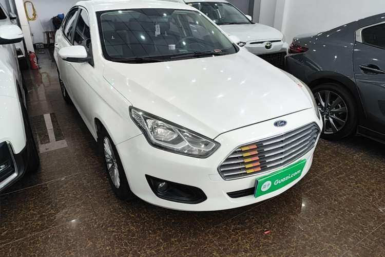Used Ford Escort 2017 1.5L Manual Comfort Model Front Right 45 Deg
