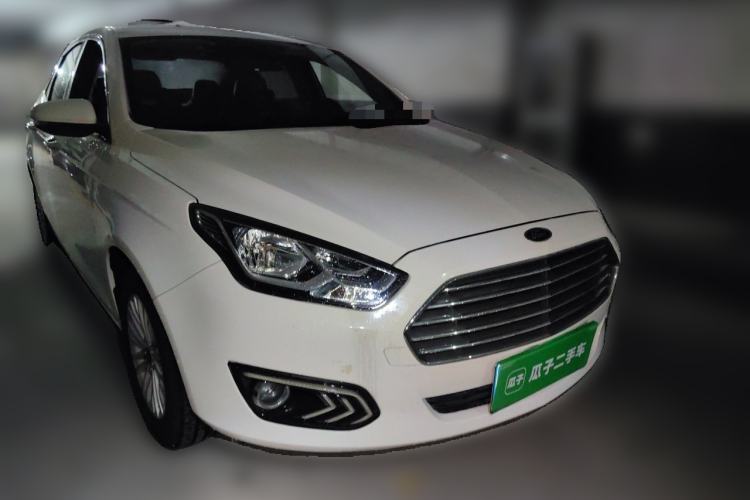 Used Ford Escort 2017 1.5L Automatic Comfort Model Front Right 45 Deg