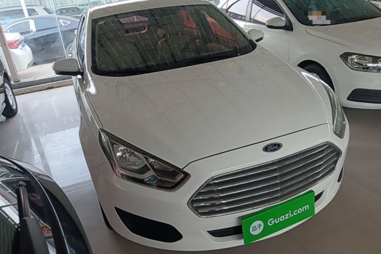 Used Ford Escort 2017 Revised Version 1.5L Automatic Comfort Edition Front Right 45 Deg