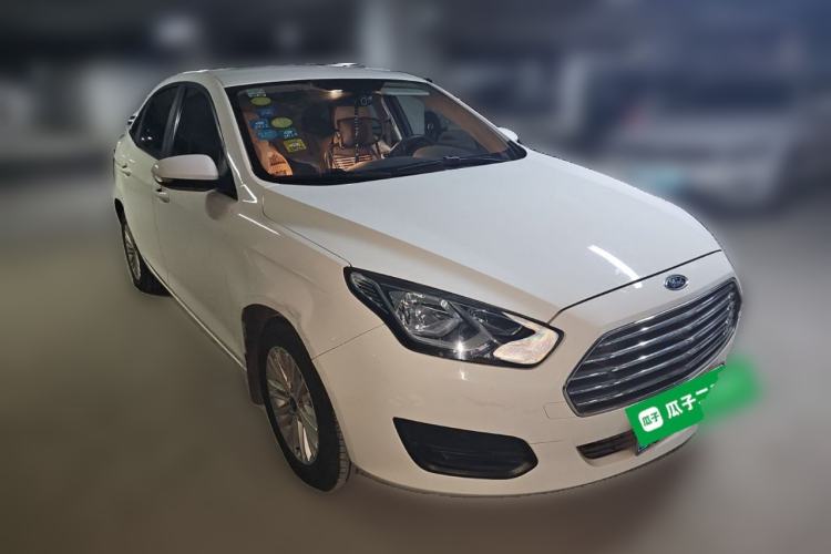 Used Ford Escort 2017 Revised Version 1.5L Automatic Comfort Edition Front Right 45 Deg