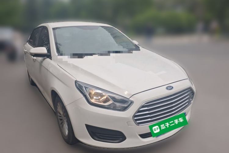 Used Ford Escort 2017 1.5L Manual Comfort Model Front Right 45 Deg