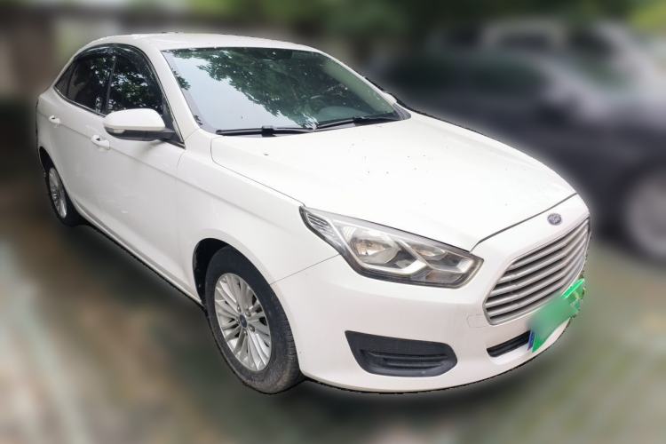 Used Ford Escort 2017 1.5L Manual Comfort Model Front Right 45 Deg