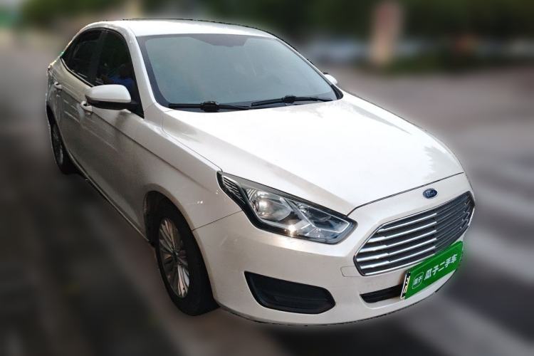 Used Ford Escort 2017 Revised Version 1.5L Manual Comfort Edition Front Right 45 Deg