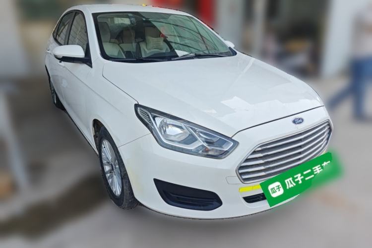 Used Ford Escort 2017 Revised Version 1.5L Manual Comfort Edition Front Right 45 Deg