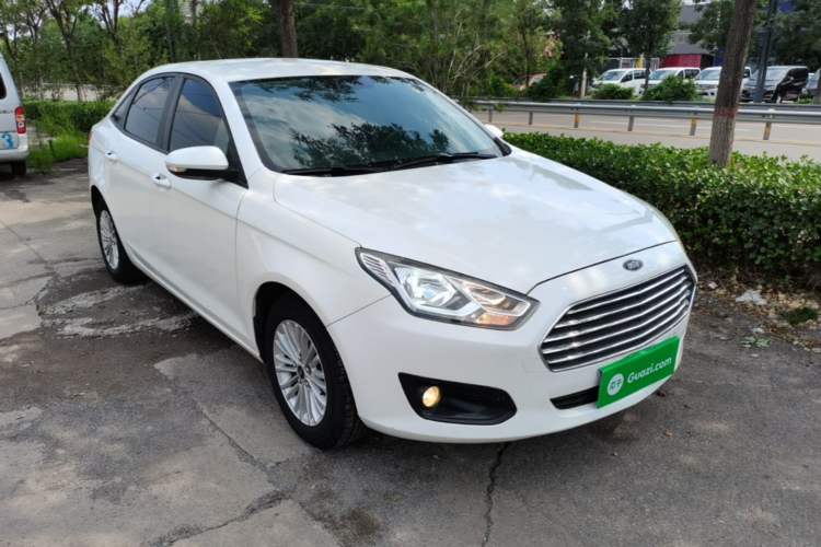 Used Ford Escort 2017 1.5L Automatic Comfort Model Front Right 45 Deg