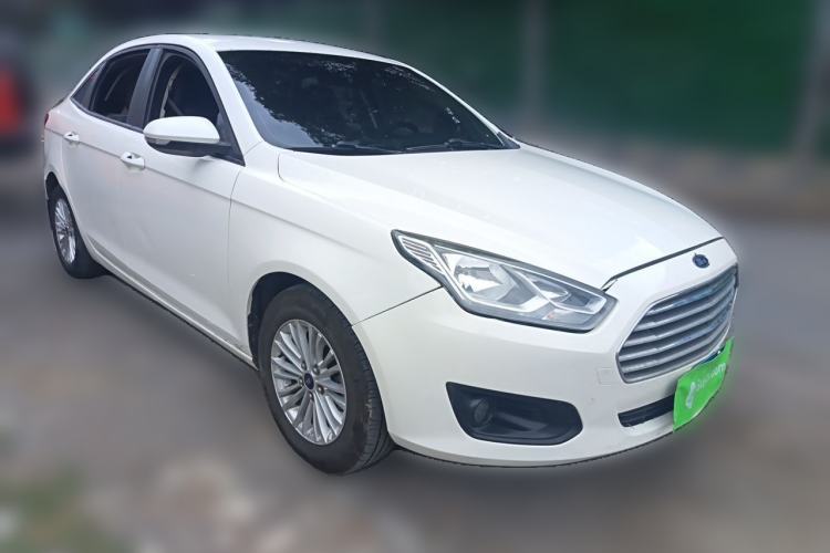 Used Ford Escort 2017 1.5L Automatic Comfort Model Front Right 45 Deg