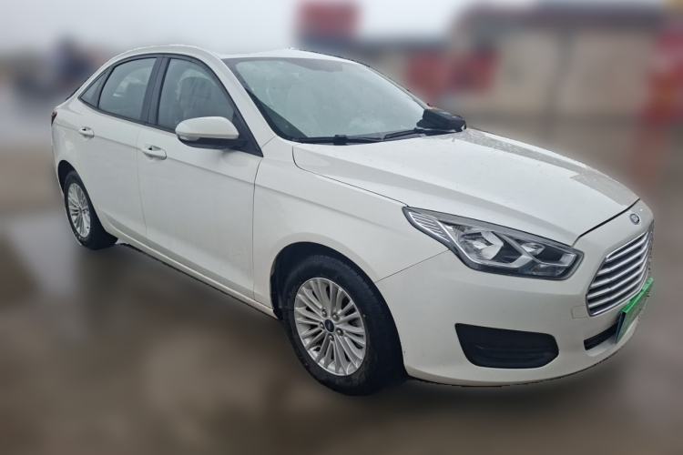 Used Ford Escort 2017 Revised Version 1.5L Manual Comfort Edition Front Right 45 Deg