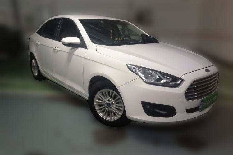 Used Ford Escort 2017 1.5L Manual Comfort Model Front Right 45 Deg