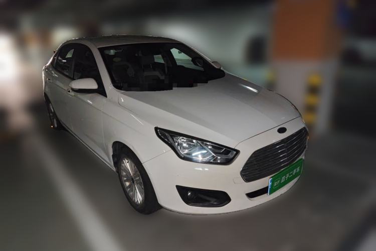 Used Ford Escort 2017 1.5L Manual Comfort Model Front Right 45 Deg