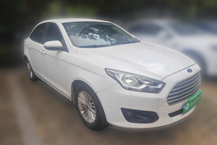 Used Ford Escort 2017 1.5L Manual Comfort Model Front Right 45 Deg