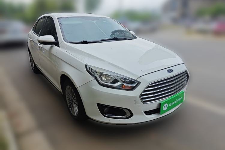 Used Ford Escort 2017 1.5L Manual Comfort Model Front Right 45 Deg