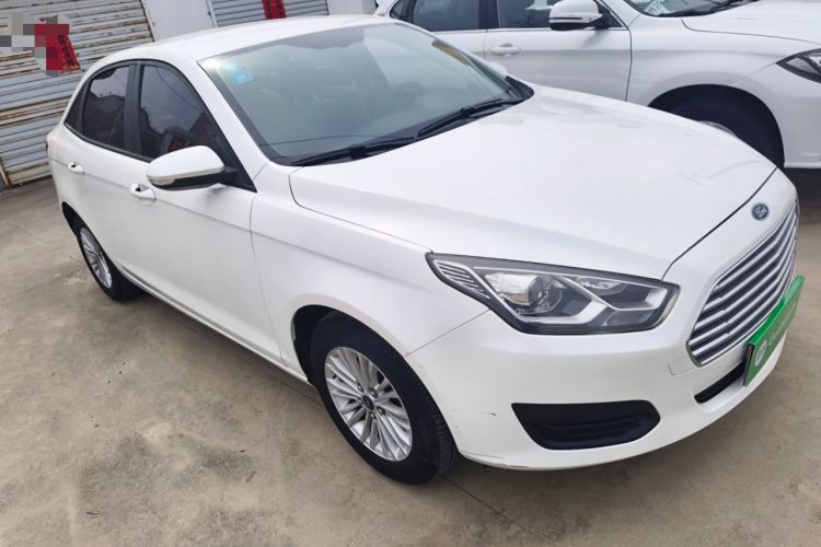 Used Ford Escort 2017 Revised Version 1.5L Automatic Comfort Edition Front Right 45 Deg