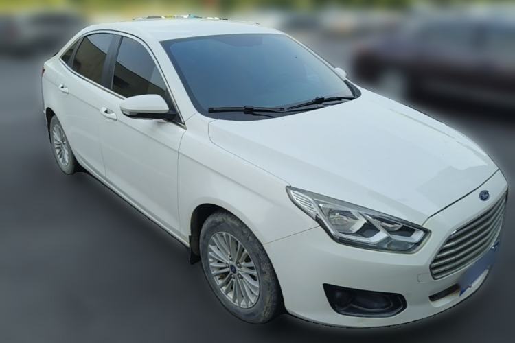 Used Ford Escort 2017 1.5L Automatic Comfort Model Front Right 45 Deg