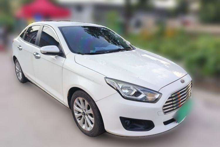 Used Ford Escort 2017 Happy Edition 1.5L Manual Fashion Model Front Right 45 Deg