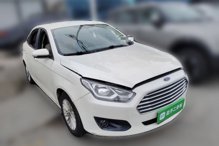 Used Ford Escort 2017 1.5L Manual Comfort Model Front Right 45 Deg