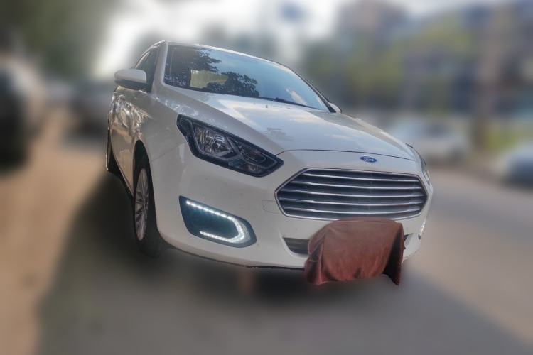 Used Ford Escort 2017 Revised Version 1.5L Automatic Comfort Edition Front Right 45 Deg