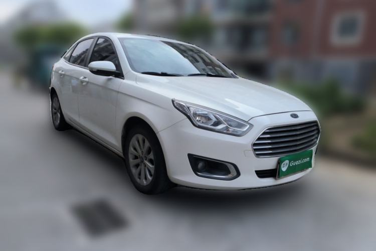 Used Ford Escort 2017 Happiness Edition 1.5L Automatic Fashion Version Front Right 45 Deg