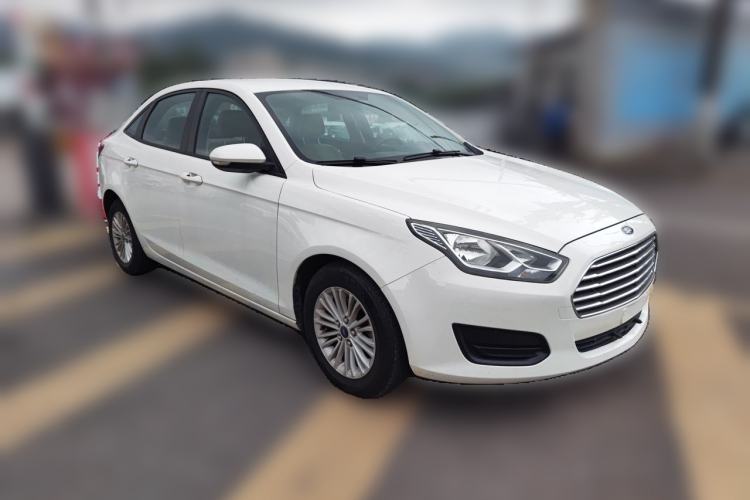 Used Ford Escort 2017 Revised Version 1.5L Manual Comfort Edition Front Right 45 Deg