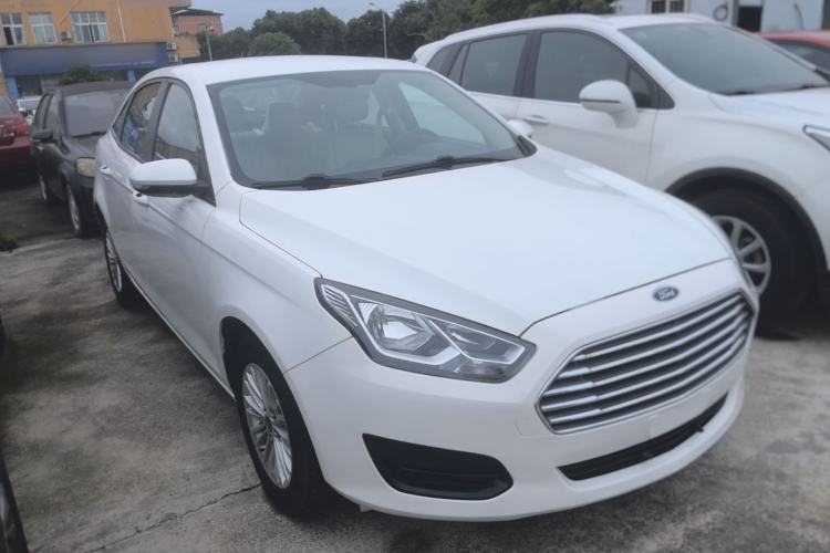 Used Ford Escort 2017 Revised Version 1.5L Automatic Comfort Edition Front Right 45 Deg