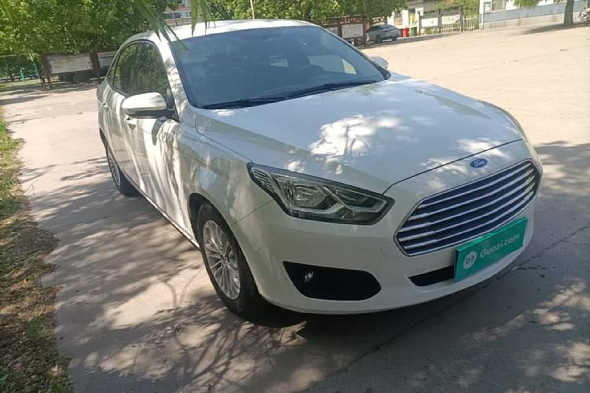 Used Ford Escort 2017 1.5L Manual Comfort Model Front Right 45 Deg
