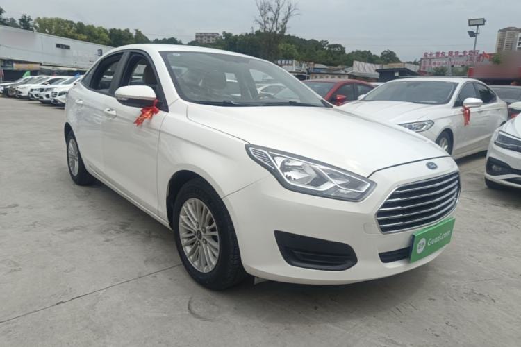 Used Ford Escort 2017 Revised Version 1.5L Automatic Comfort Edition Front Right 45 Deg