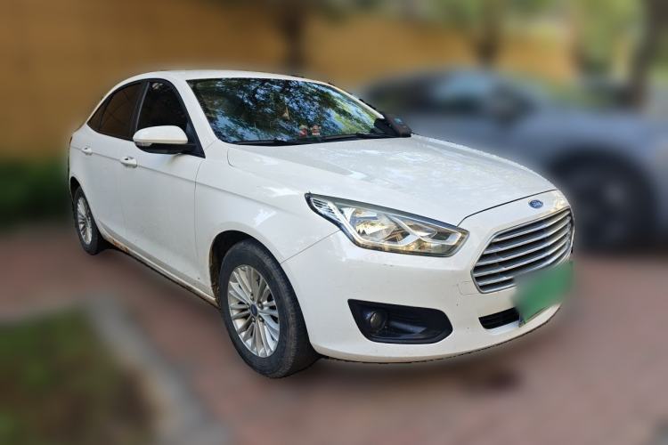 Used Ford Escort 2017 1.5L Automatic Comfort Model Front Right 45 Deg