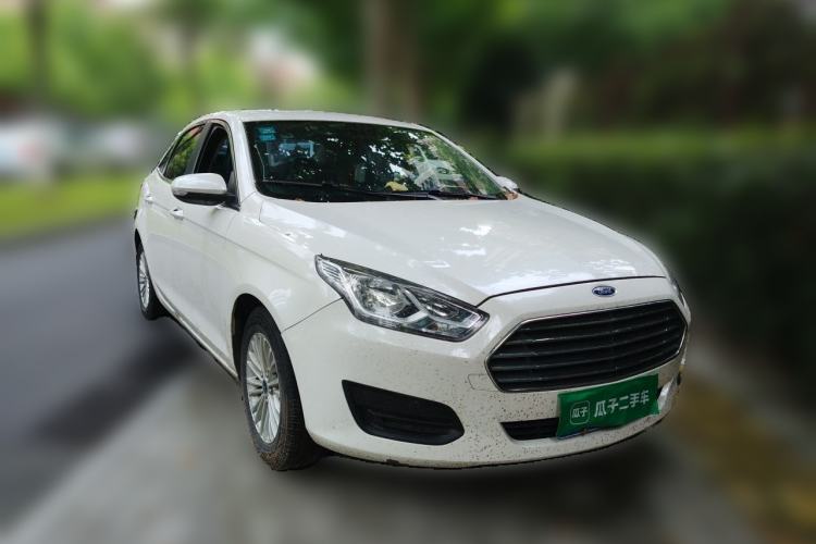 Used Ford Escort 2017 Revised Version 1.5L Manual Comfort Edition Front Right 45 Deg