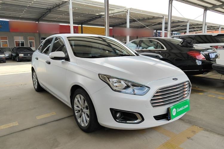 Used Ford Escort 2017 Happy Edition 1.5L Manual Fashion Model Front Right 45 Deg