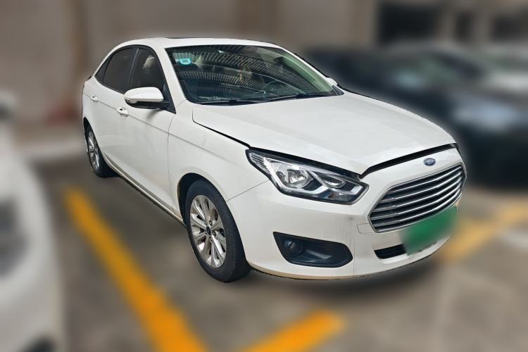 Used Ford Escort 2017 Happiness Edition 1.5L Automatic Fashion Version Front Right 45 Deg