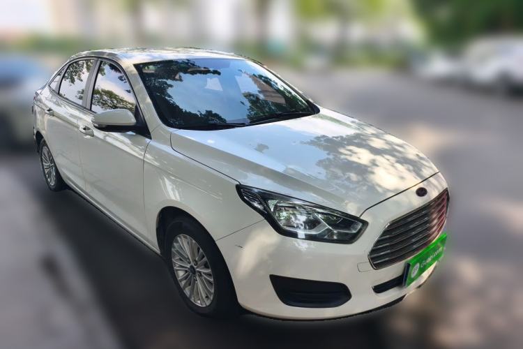 Used Ford Escort 2017 Revised Version 1.5L Automatic Comfort Edition Front Right 45 Deg