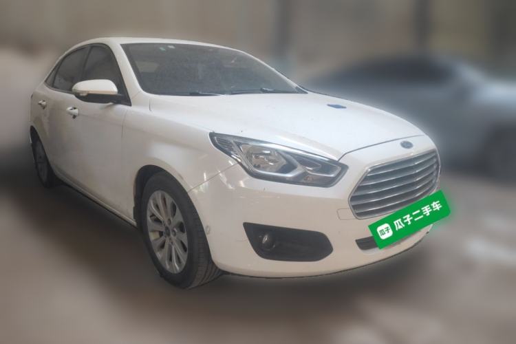 Used Ford Escort 2017 Happy Edition 1.5L Manual Fashion Model Front Right 45 Deg