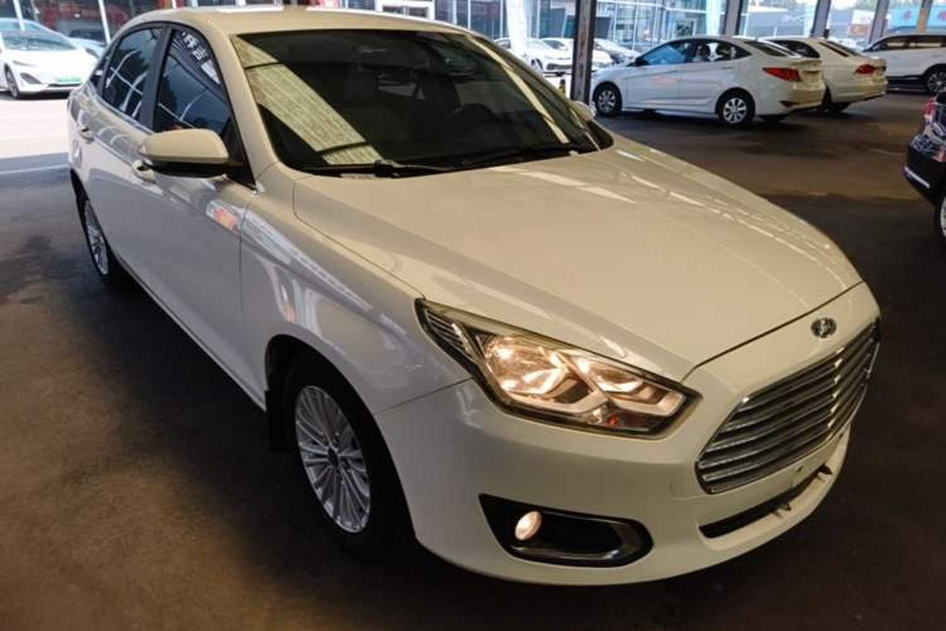Used Ford Escort 2017 1.5L Manual Comfort Model Front Right 45 Deg