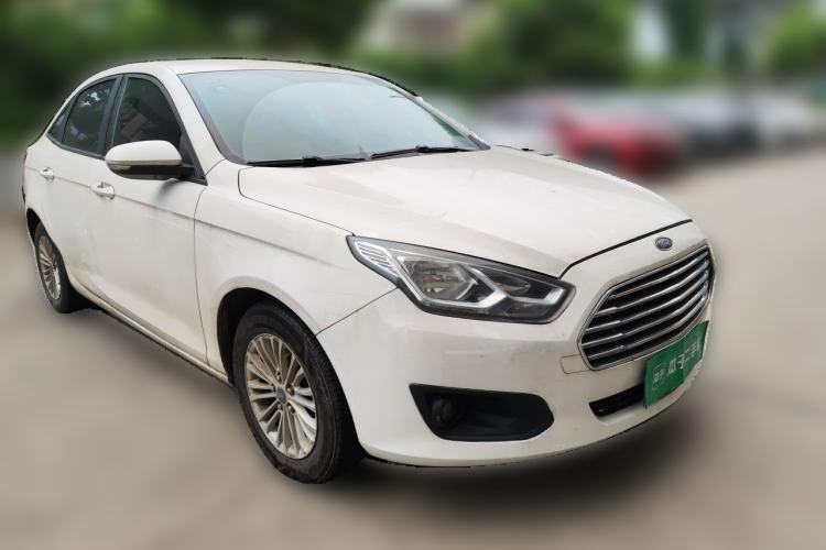 Used Ford Escort 2017 1.5L Manual Comfort Model Front Right 45 Deg