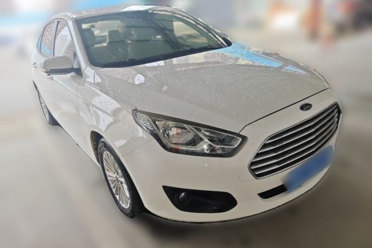 Used Ford Escort 2017 1.5L Automatic Comfort Model Front Right 45 Deg