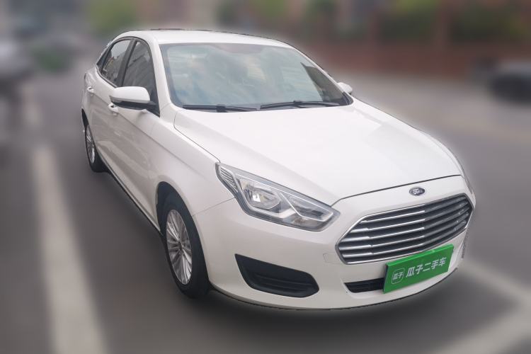 Used Ford Escort 2017 Revised Version 1.5L Automatic Comfort Edition Front Right 45 Deg