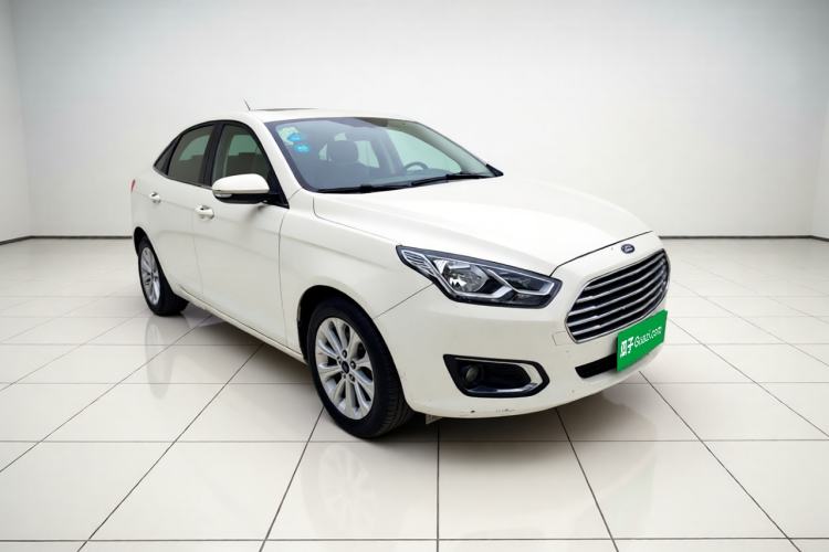 Used Ford Escort 2017 Happy Edition 1.5L Manual Fashion Model Front Right 45 Deg