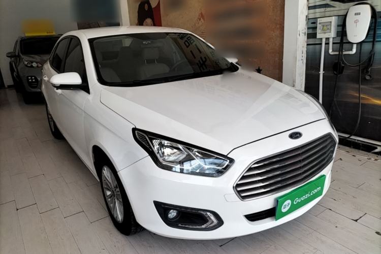 Used Ford Escort 2017 Revised Version 1.5L Automatic Comfort Edition Front Right 45 Deg