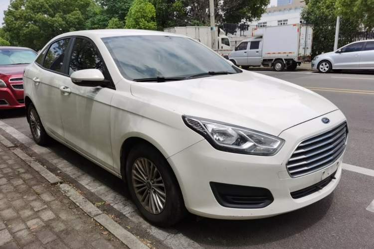 Used Ford Escort 2017 Revised Version 1.5L Automatic Comfort Edition Front Right 45 Deg