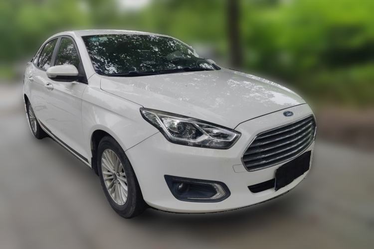 Used Ford Escort 2017 1.5L Manual Comfort Model Front Right 45 Deg