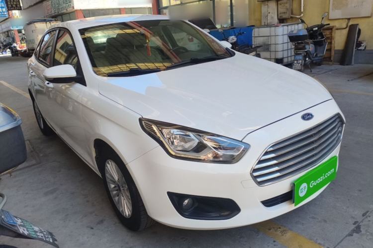 Used Ford Escort 2017 1.5L Automatic Comfort Model Front Right 45 Deg