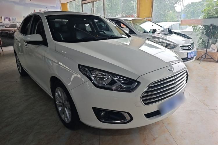 Used Ford Escort 2017 Happy Edition 1.5L Manual Fashion Model Front Right 45 Deg