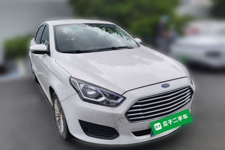 Used Ford Escort 2017 Revised Version 1.5L Automatic Comfort Edition Front Right 45 Deg